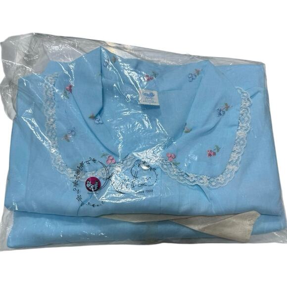 Vintage Katz Pajama Set Blue Floral Embroidered Lace‎ Short Sleeve Pants 38 NOS - Picture 5 of 8